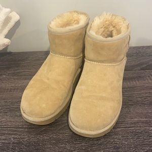 UGG Mini
